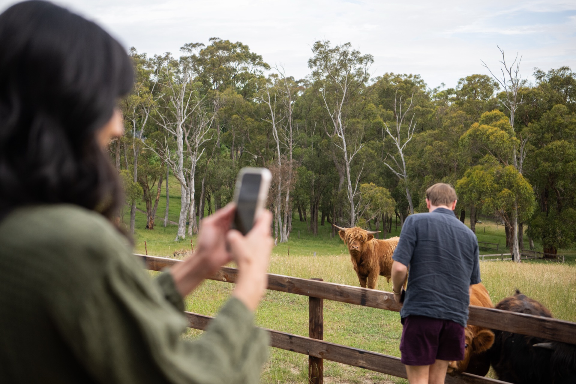 Outdoor bath overlooking the Adelaide Hills valley at Casa Luna